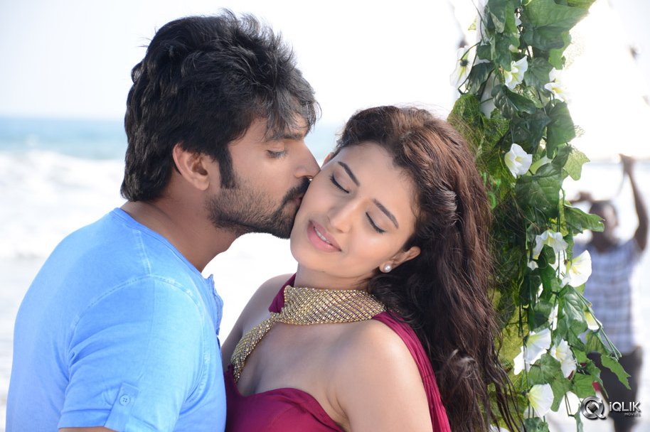 Maa-Abbayi-Movie-Stills